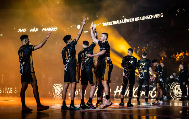 日本队对阵 日本队对阵