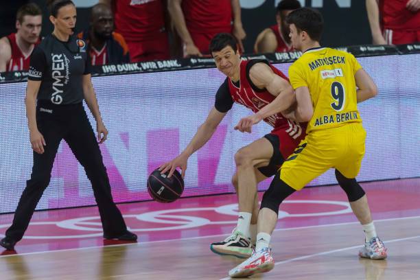 布朗和波尔 布朗和波尔