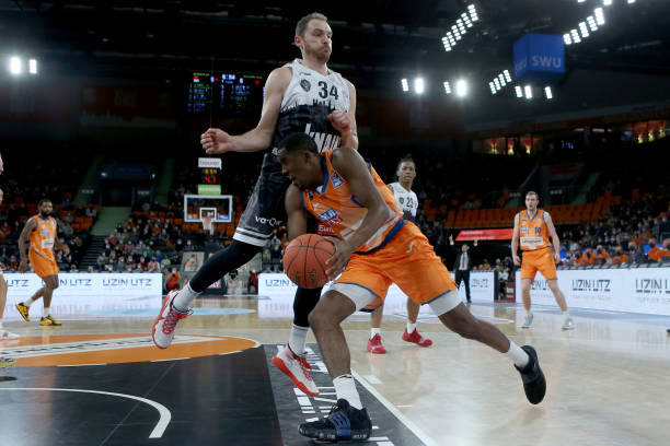 开放与青少 开放与青少