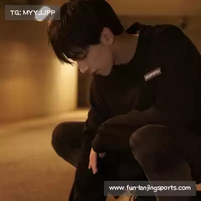 幸侃纯